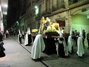 Setmana Santa 2014 a Girona. Process&oacute; del Sant Enterrament
