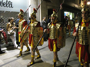Setmana Santa 2014 a Girona. Process&oacute; del Sant Enterrament