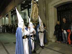 Setmana Santa 2014 a Girona. Process&oacute; del Sant Enterrament
