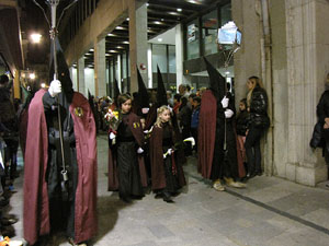 Setmana Santa 2014 a Girona. Process&oacute; del Sant Enterrament