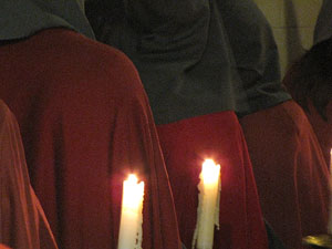 Setmana Santa 2014 a Girona. Process&oacute; del Sant Enterrament