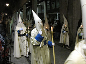 Setmana Santa 2014 a Girona. Process&oacute; del Sant Enterrament