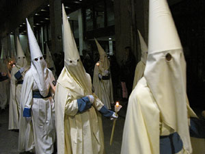 Setmana Santa 2014 a Girona. Process&oacute; del Sant Enterrament