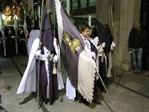 Setmana Santa 2014 a Girona. Process&oacute; del Sant Enterrament