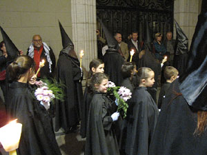 Setmana Santa 2014 a Girona. Process&oacute; del Sant Enterrament