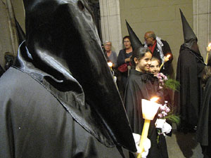 Setmana Santa 2014 a Girona. Process&oacute; del Sant Enterrament