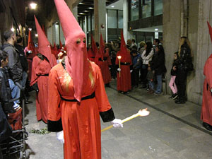 Setmana Santa 2014 a Girona. Process&oacute; del Sant Enterrament