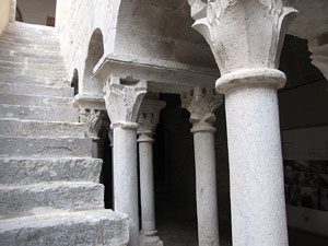 Monestir de Sant Daniel. El claustre g&ograve;tic