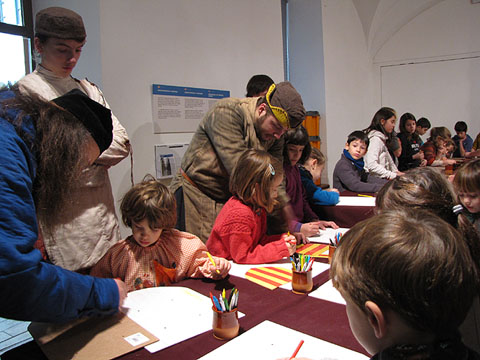 Taller sobre la vida militar i l'her&agrave;ldica a la Girona medieval, al Museu d'Hist&ograve;ria de la Ciutat
