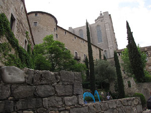 Girona Temps de Flors 2014. El Passeig Arqueol&ograve;gic