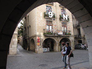 Girona Temps de Flors 2014. Pla&ccedil;a del Vi - Teatre Municipal