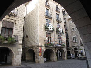 Girona Temps de Flors 2014. Pla&ccedil;a del Vi - Teatre Municipal