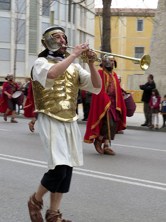 Manaies pels carrers de Girona
