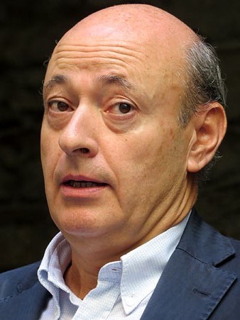 El Dr. Javier Torres Sans, comissari de l'exposici&oacute;