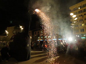 Fires de Girona 2014. Presentaci&oacute; de la Mula Baba amb la Girona Marxing Band