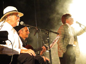 Fires de Sant Narc&iacute;s 2014. Actuaci&oacute; de Quico el C&eacute;lio, El Noi i el Mut de Ferreries