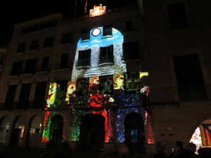 Girona10. Mapping a la fa&ccedil;ana de l'Ajuntament