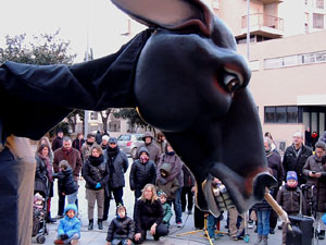 Girona10. Cercavila amb Girona Marxing Band i la Mula Baba