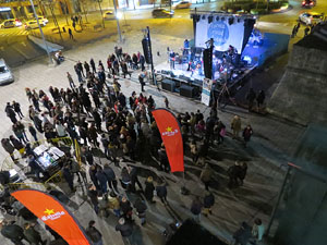 Girona10. Sticky Fingers. Concert a la pla&ccedil;a del Lle&oacute;