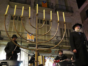 Nadal 2014 a Girona. Encesa de les llums de Hanukk&agrave;