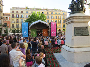 Festival A Capella 2015. Les Anxovetes a la pla&ccedil;a de la Independ&egrave;ncia