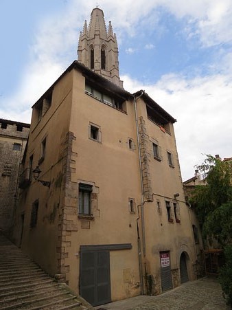 El campanar des de la fa&ccedil;ana nord de Sant Feliu