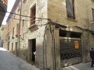 Cases medievals al carrer Ciutadans de Girona. Estudi arqueol&ograve;gic de les restes
