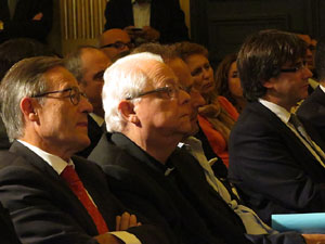 Diada Nacional 2015. Acte institucional al Sal&oacute; de descans del Teatre Municipal de Girona