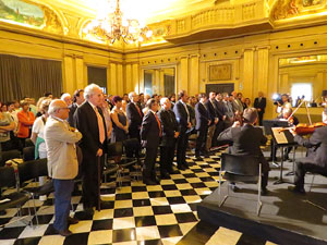 Diada Nacional 2015. Acte institucional al Sal&oacute; de descans del Teatre Municipal de Girona
