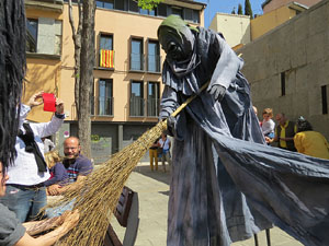Festes de Primavera de Girona 2015. Cercavila amb el Tarl&agrave;