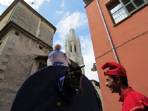 Festes de Primavera de Girona 2015. Presentaci&oacute; de la Mula Baba