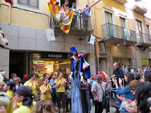 Festes de Primavera de Girona 2015. Penjada del Tarl&agrave;