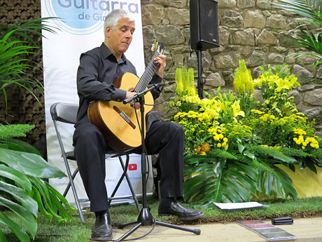 Festival de Guitarra de Girona 2015. Josep Manzano als Banys &Agrave;rabs