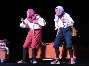 FITAG 2015. Espectacle Bruixes, de la Cia. An-danda-ra, d'Andorra la Vella,  Andorra