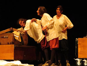 FITAG 2015. Espectacle Bruixes, de la Cia. An-danda-ra, d'Andorra la Vella,  Andorra