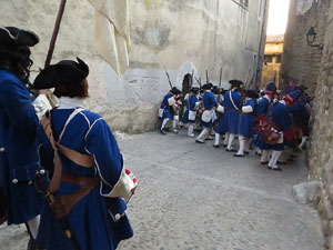 Girona resisteix! Jornades de recreaci&oacute; hist&ograve;rica de la Guerra de Successi&oacute;. Combat al carrer Rocabert&iacute;