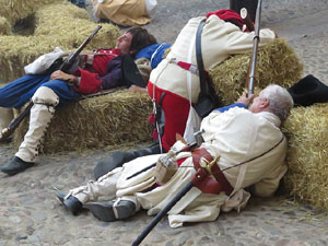 Girona resisteix! Jornades de recreaci&oacute; hist&ograve;rica de la Guerra de Successi&oacute;. Combat final a la pla&ccedil;a de Sant Dom&egrave;nec