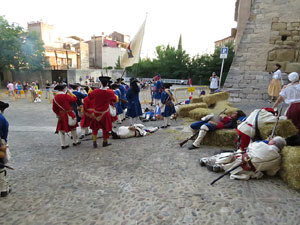 Girona resisteix! Jornades de recreaci&oacute; hist&ograve;rica de la Guerra de Successi&oacute;. Combat final a la pla&ccedil;a de Sant Dom&egrave;nec
