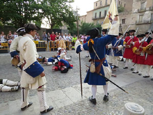 Girona resisteix! Jornades de recreaci&oacute; hist&ograve;rica de la Guerra de Successi&oacute;. Combat final a la pla&ccedil;a de Sant Dom&egrave;nec
