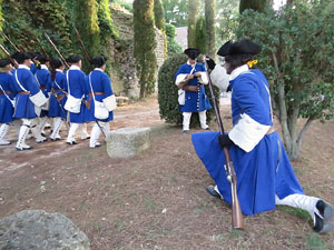 Girona resisteix! Jornades de recreaci&oacute; hist&ograve;rica de la Guerra de Successi&oacute;. Combat a la bretxa de la muralla