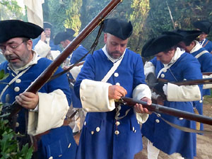 Girona resisteix! Jornades de recreaci&oacute; hist&ograve;rica de la Guerra de Successi&oacute;. Combat a la bretxa de la muralla