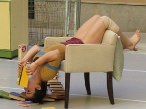 Festival inund'ART 2015. Espectacle Irakurriz, de Shakti Olaizola
