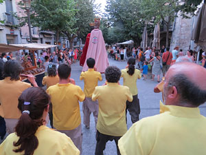 Und&agrave;rius, festival d'estiu de Girona de cultura popular i tradicional. Cercavila de Fal&middot;lera Gironina