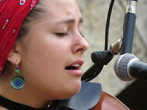 Und&agrave;rius, festival d'estiu de Girona de cultura popular i tradicional. Activitats musicals