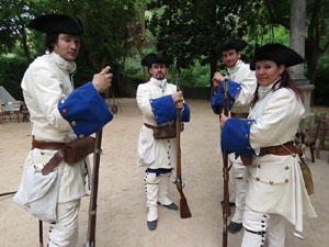 Und&agrave;rius, festival d'estiu de Girona de cultura popular i tradicional. Campament de la Guerra de Successi&oacute; als Jardins del doctor Figueras