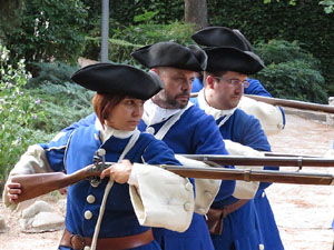 Und&agrave;rius, festival d'estiu de Girona de cultura popular i tradicional. Campament de la Guerra de Successi&oacute; als Jardins del doctor Figueras