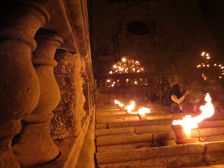 La Cerim&ograve;nia del Foc, inici del Festival Temporada Alta
