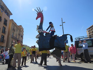 Festes de Primavera de Girona 2016. Penjada del Tarl&agrave;. La cercavila