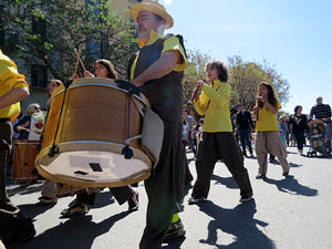 Festes de Primavera de Girona 2016. Penjada del Tarl&agrave;. La cercavila