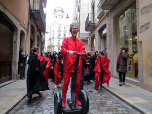 Festival de Llucifers i Satanassos. Celebraci&oacute; de 35 anys de Pastorets a Girona